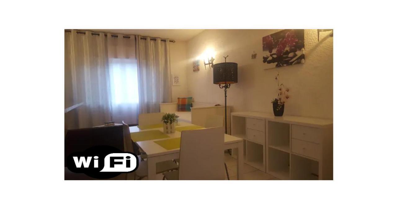 Quarteira Home Beach Ferias Tranquilas A 1Km Da Praia Totalmente Renovado エクステリア 写真