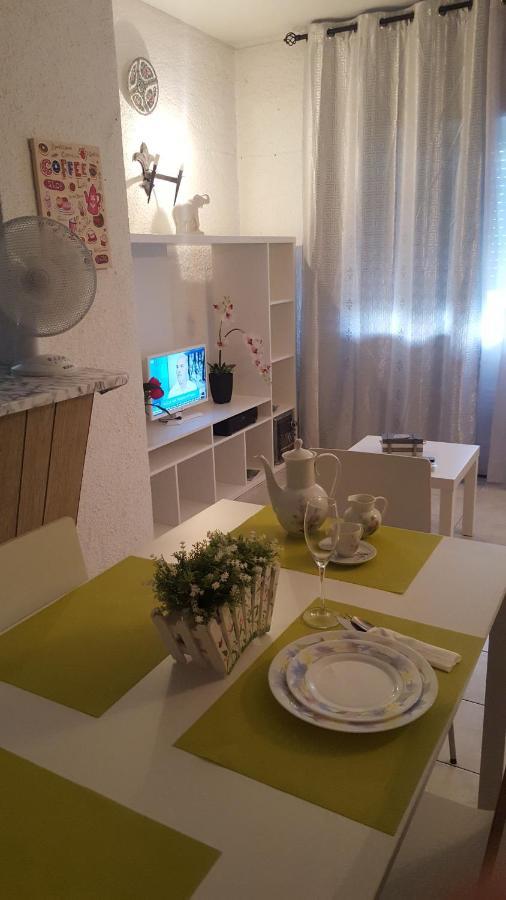 Quarteira Home Beach Ferias Tranquilas A 1Km Da Praia Totalmente Renovado エクステリア 写真