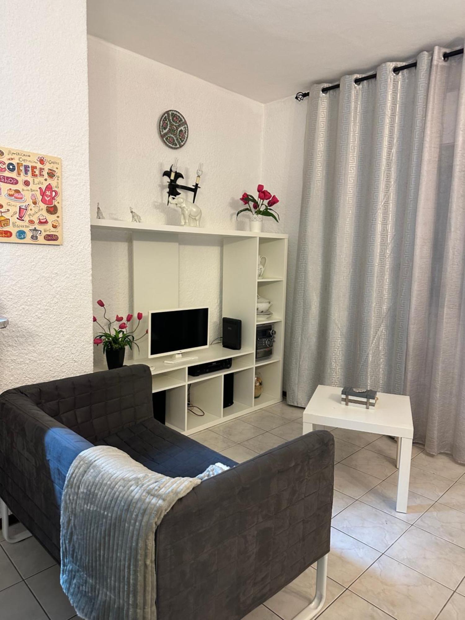 Quarteira Home Beach Ferias Tranquilas A 1Km Da Praia Totalmente Renovado エクステリア 写真