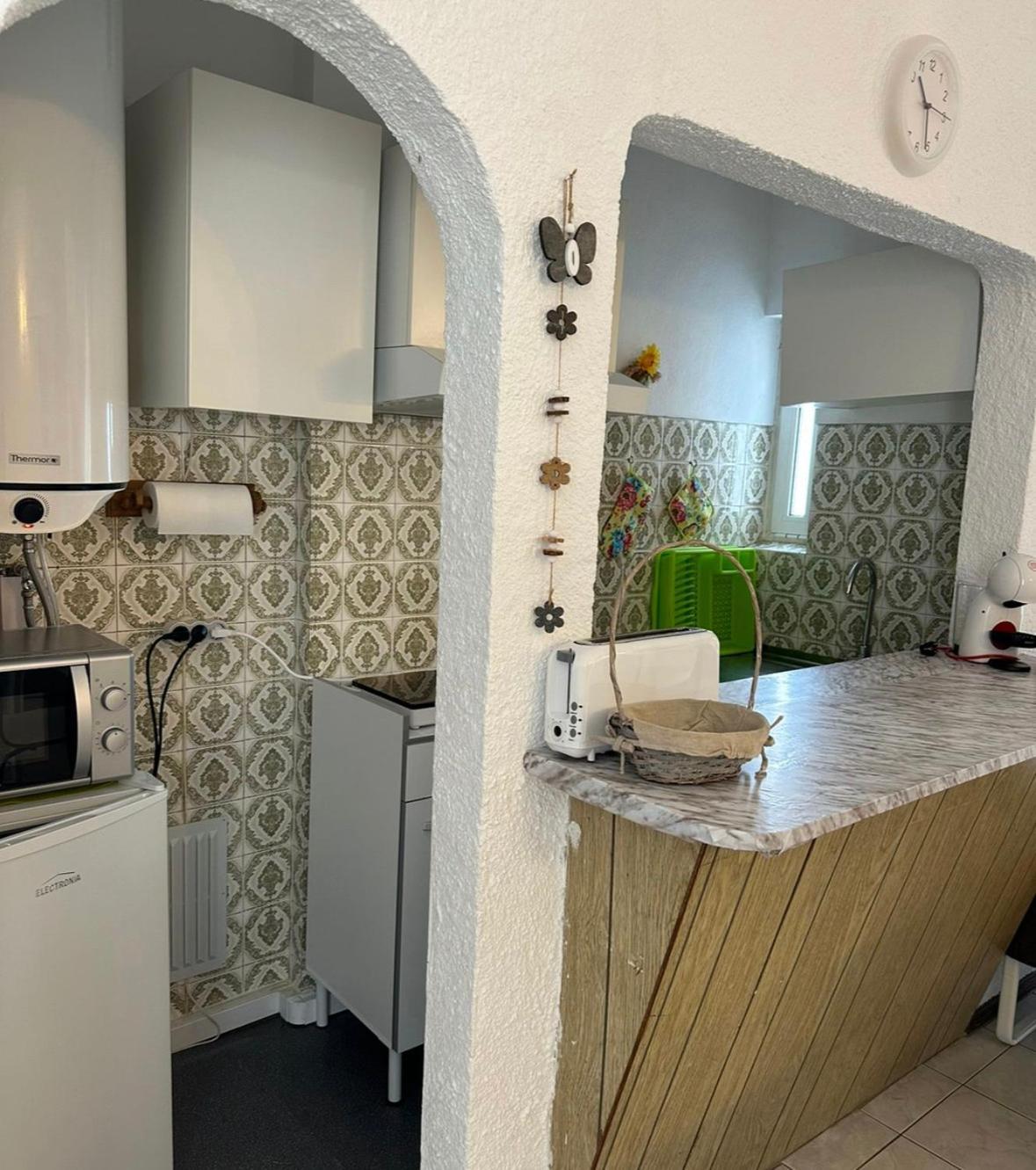 Quarteira Home Beach Ferias Tranquilas A 1Km Da Praia Totalmente Renovado エクステリア 写真